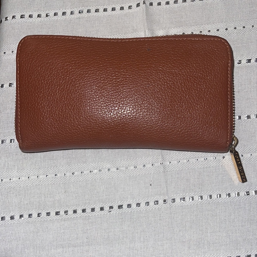 ✨Tory Burch Wallet✨ - Picture 3 of 5